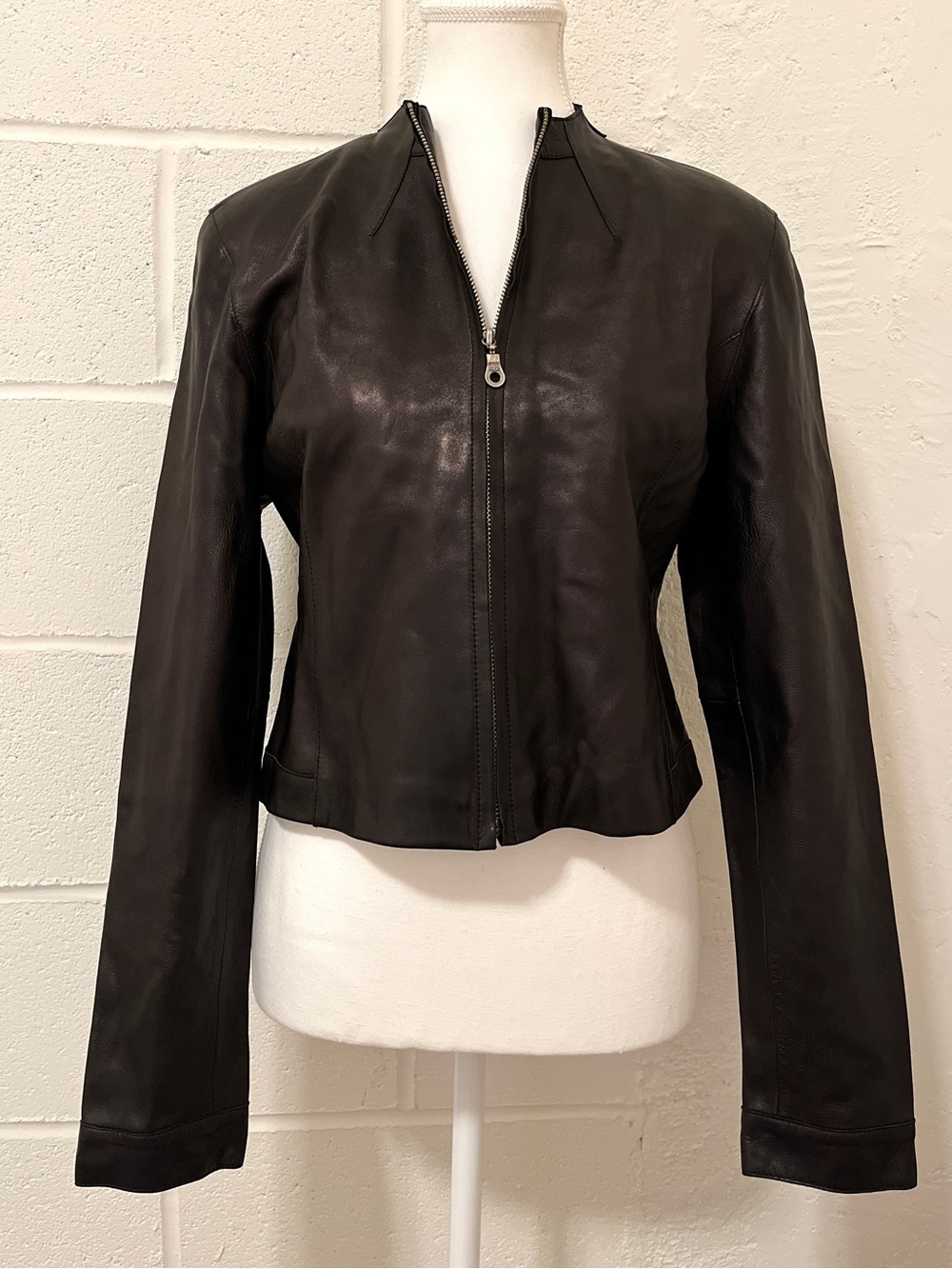 Vintage Y2K Women's Crop Leather Zip Size M Jacket